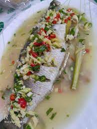 Cuci bersih ikan, dan bumbu. Masak Ikan Siakap Stim Limau Guna Kuali Sedap Cepat Kuah Banyak