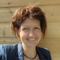 50+ "Laura Bannister" profiles