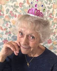 Barbara Angelucci's Instagram, Twitter & Facebook