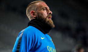 Florenz ist eine der bevölkerungsreichsten städte der toskana und bietet eine szene von kunstschätzen. De Rossi Nach Florenz