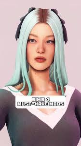 Stacie Sims's Instagram, Twitter & Facebook