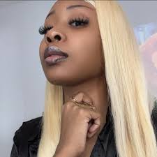 In The Deliverance, Ebony Jackson, a struggling single mother fighting her  personal demons, moves her family into a new home for a fresh start. But  strange occurrences begin inside the home, and