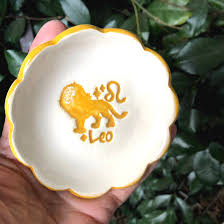 Plato leo de cerámica hecho a mano, regalo Leo, plato de cerámica signo  zodiacal, regalo de astrología decoración signo Leo, plato de cerámica  horóscopo, julio agosto cumpleaños