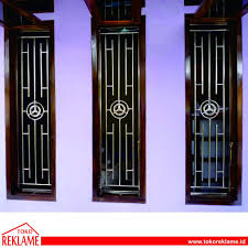 3 35+ contoh teralis jendela besi ulir modern dan minimalis 2021. Desain Teralis Jendela Klasik Terbaru Cek Bahan Bangunan