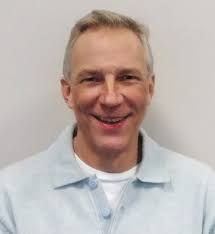 Business Movers: Gov. Kate Brown appoints Matthew Stringer to Oregon Arts  Commission