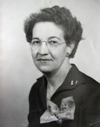 Sarah Unknown's Instagram, Twitter & Facebook