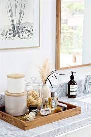 Try this bathroom vanity design idea in a neutral bathroom and see the difference it makes. 40 Beautiful Bathroom Vanity Tray Decor Ideas 8 Idee Salle De Bain Decoration Salle Salle De Bain Simple