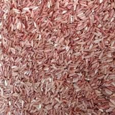 Beras perang yang dimasukkan ke dalam periuk nasi elektrik. Jual Beras Merah Gm 1 Kg Terbaru Juni 2021 Blibli