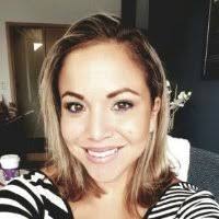 Lauren Sayson's Instagram, Twitter & Facebook