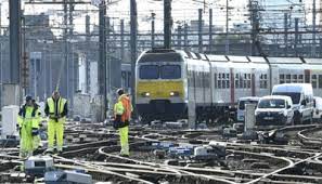 Het treinverkeer in nederland, dat grotendeels stil lag door een storing in een intern telefoonnetwerk, komt langzaam weer op gang. Treinverkeer Van En Naar Brussel Fors Aangepast Tijdens Twee Het Nieuwsblad Mobile