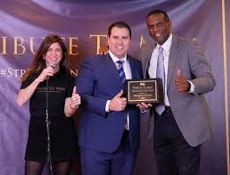Despite claims in a meme posted. Omar Navarro Deanna Lorraine And I Hosted An Amazing Facebook