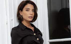 A atriz carolina carvalho dá vida à personagem principal em jovem e soraia chaves na fase adulta. Carolina Carvalho Namorada De David Carreira Da 039 Nega 039 A Cristina Ferreira Nova Gente