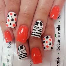 Pretty jack skellington nail art. 50 Spooky Halloween Nail Art Designs For Creative Juice