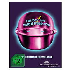 Ein außerirdischer landet zusammen mit einem roboter auf der erde, um die menschheit zum frieden aufzurufen. Der Tag An Dem Die Erde Still Stand 1951 Limited Mediabook Edition Blu Ray Film Details