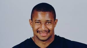 Emmanuel Willie's Instagram, Twitter & Facebook