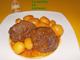 Preparación de las albondigas de carne: Receta Gallega Jarrete De Ternera Asado Ternera Asada Jarrete De Ternera Ternera