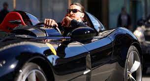 Jul 23, 2020 · se dice que ahora gana aproximadamente 60 millones de dólares cada año. Zlatan Ibrahimovic Turns Heads With His Ferrari Monza Sp2 Carscoops