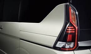 If you're concerned about range anxiety and are not yet ready to buy a fully electric vehicle, or if you are. Nissan Serena E Power Autech Catalog Reviews Pics Specs And Prices Goo Net Exchange