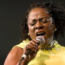 Sharon Jones, soul singer with Dap-Kings, dies at 60