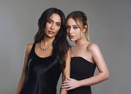 Silvia Braz e Maria Braz: mãe e filha, as criadoras de conteúdo de moda e  lifestyle cativam o mercado de luxo - 29HORAS
