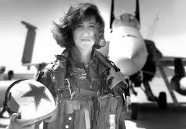 What It Was Like To Be One Of The First Female Fighter Pilots The New York Times