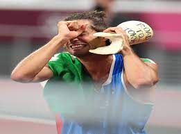 Tamberi stava vivendo un momento di forma straordinario, vincere un'oro olimpico a rio avrebbe significato coronare un anno strepitoso di successi agonistici. Tkml07jfgkdakm