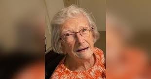 Joan Heffernan's Instagram, Twitter & Facebook