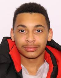 UPDATE: Jayshawn Moody has been located. Thank you for sharing. #MISSING:  15-year-old Jayshawn Moody (5'5", 115 lbs.) Last seen at 6:49 a.m. Jan. 8  in the #Woodlawn area wearing a gray jacket.