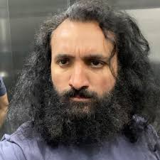 Naushaba Shamsi (@NaushabaShamsi)