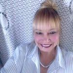 Saadia Williams's Instagram, Twitter & Facebook