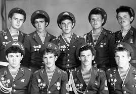 Maybe you would like to learn more about one of these? Forma Vdv Paradnaya Dembelskaya Ofisnaya Polevaya Zimnyaya Letnyaya Novogo Obrazca Znaki Otlichiya Goluboj Beret
