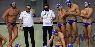 Έσπασε το τραπέζι στη συνέντευξη τύπου του πιτίνο (vid) ένα απρόοπτο είχε ο ρικ πιτίνο στη συνέντευξη τύπου μετά τη νίκη της εθνικής επί της κίνας. E8nikh Omada Polo Andrwn Ena Bhma Prin Apo Thn Prokrish Stoys Olympiakoys Agwnes Sto Tokio Spor Iefimerida Gr