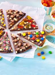 Rezepte Und Mehr Unsere Rezepte Dr Oetker Rezept Schoko Sussigkeiten Selber Machen Sussigkeiten Pizza
