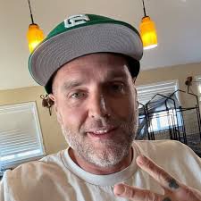 Trump Deploys National Guard to LA Amid Immigration Protests After Claiming  State Officials Are Ineffective. California Governor Gavin Newsom confirmed  that the Trump administration is deploying approximately 2,000 soldiers to  Los Angeles