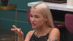 So soll promi big brother 2021 erneut bei sat.1 auf sendung gehen. Alle Gegen Emmy Russ Warum Werner Hansch Die Anderen Teilnehmer Gegen Sie Aufhetzt