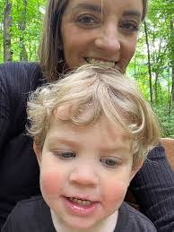 Melissa Kitts's Instagram, Twitter & Facebook