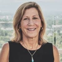 Sue Renner's Instagram, Twitter & Facebook