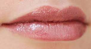 блеск для губ Chanel Rouge Allure Extrait De Gloss Chanel Rouge Allure Extrait De Gloss 68 Troublant Fall 2012 Swatches Review Gubnaya Pomada Pomady