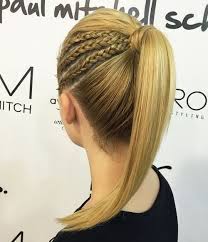 Şimdiki model ise tam bir at kuyruğu tutkunu olan blake lively'den geliyor! 19 Tatli Fransiz Orgulu At Kuyrugu Modeli Stylekadin