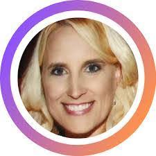 Savannah Bonner's Instagram, Twitter & Facebook