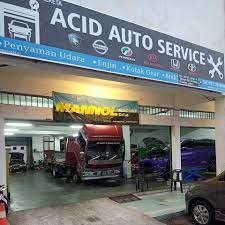 Bengkel Kereta acid