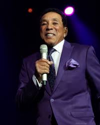 Smokey Robinson Those Eyes!! | Smokey Robinson, Soul Music, Singer