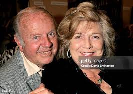 145 Ben Alba Signs His Book Inventing Late Night Steve Allen And The  Original Stock Photos, High-Res Pictures, and Images