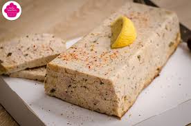Terrine De Thon A La Ciboulette Et A La Fleur De Sel Au Piment D Espelette Cuit A L Omnicuiseur Terrine De Poisson Terrine Recette De Terrine