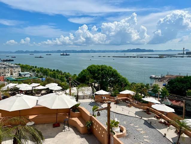 Top 7 quán cafe view cực phẩm cho hội mê sống ảo ở Hạ Long