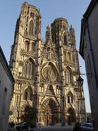 Epingle Par Olivera Stojanovska Sur France Grand Est Cathedrale Architecture D Eglise Architecture Sacree