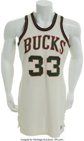 2021 milwaukee bucks roster top questions. 1969 71 Lew Alcindor Game Worn Milwaukee Bucks Jersey Mears Lot 80088 Heritage Auctions