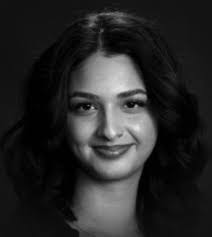 April Taggart's Instagram, Twitter & Facebook