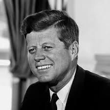 Maria Britton (@MariaBritton0)