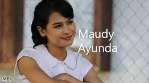 Biografi Maudy Ayunda Sang Aktris Paket Lengkap